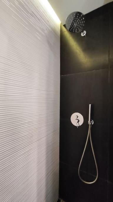 Cozy Apartment Near The Colosseum Ρώμη Εξωτερικό φωτογραφία